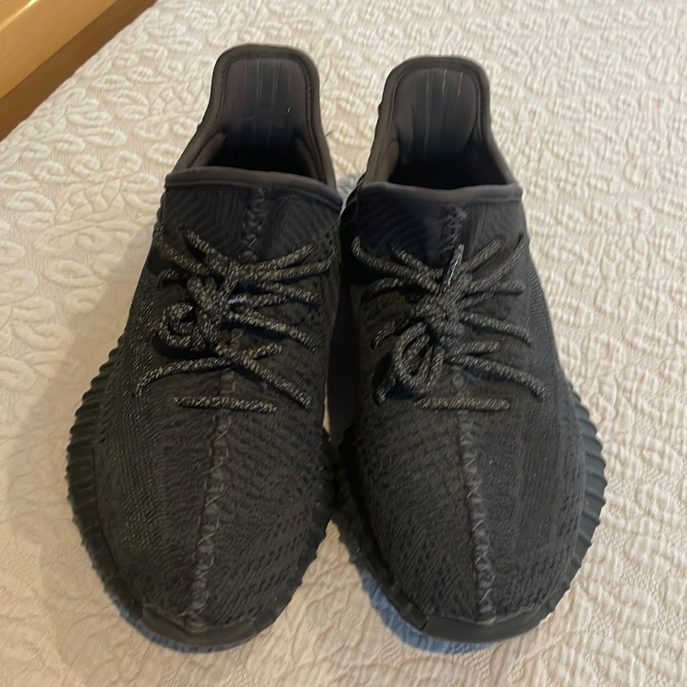 Yeezy black sneaker